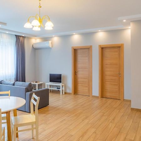 Apartment By The Sheraton Batumi Exteriör bild