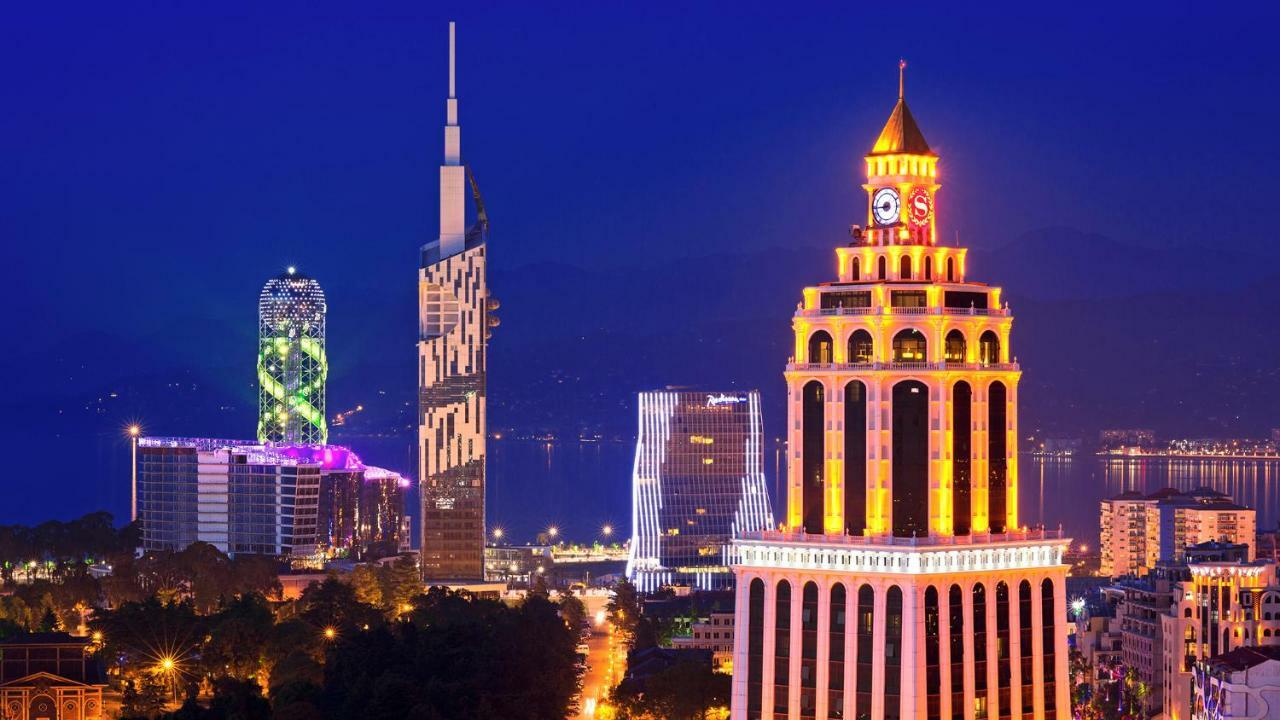 Apartment By The Sheraton Batumi Exteriör bild